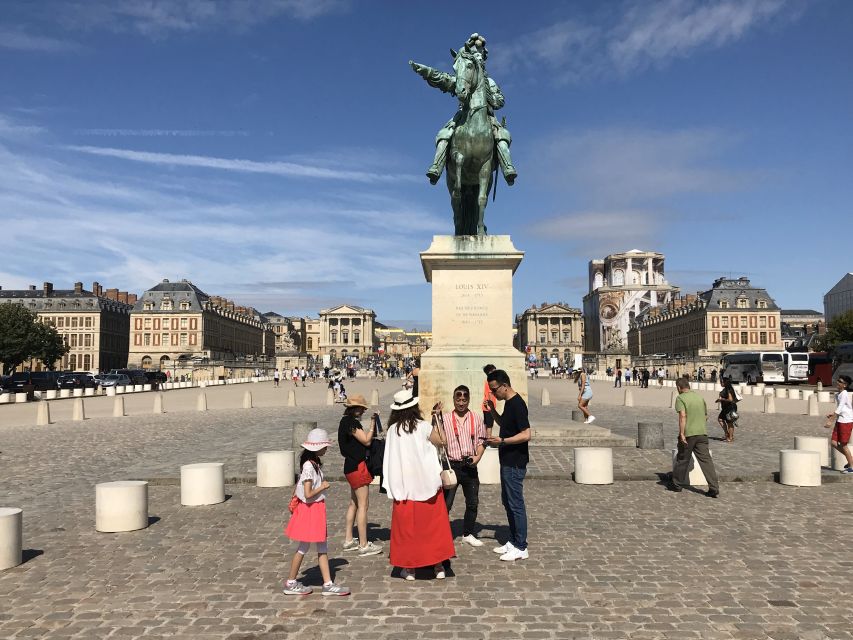 Versailles: Palace Guided Tour with Skip-the-Line Ticket - Key points at a glance