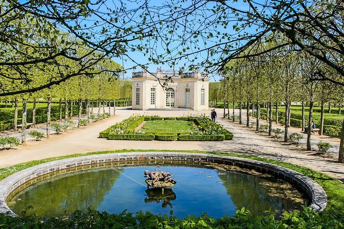 Versailles Palace & Marie-Antoinette's Estate Private Guided Tour with Lunch - Grand Trianon, Louis XIV’s private escape