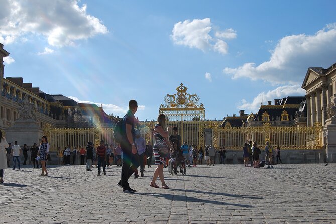 Versailles Palace Private Half Day Guided Tour including Hotel Pickup from Paris - Who should book this Versailles tour?