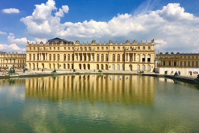 Versailles Palace Private Tailored Guided Tour With Hotel Pickup - Leaving Paris in a Comfortable Private Vehicle