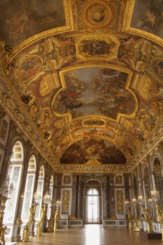 Versailles: Skip-the-Line Guided Tour of Palace with Gardens - The royal apartments, room by room