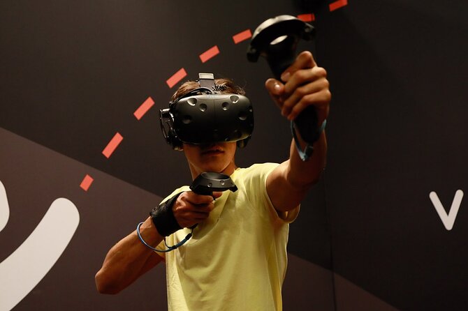 Virtual Room Paris - 1st virtual reality team experience - Choosing between puzzles, time travel, and action