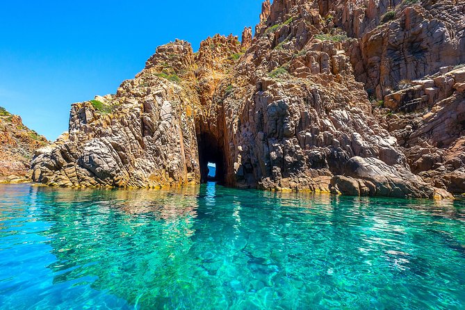 Visit Scandola, the creeks of Piana by boat - A second swim and the seabed