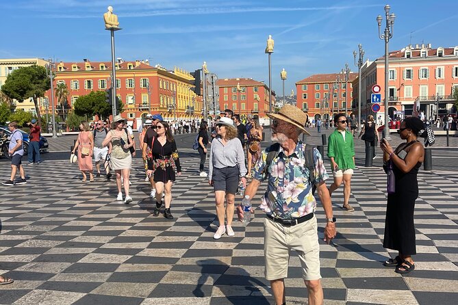 Walking tour of Nice, the old town & the Coline du Château - Nejib’s guiding style and the small-group setting
