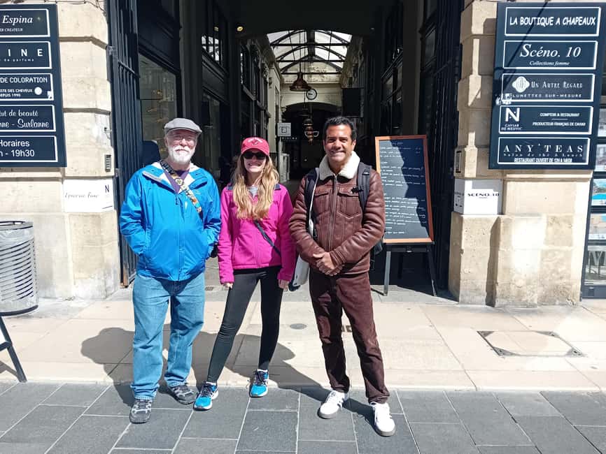 Welcome to Bordeaux: Private Walking Tour with a Local - Choosing between two and six hours