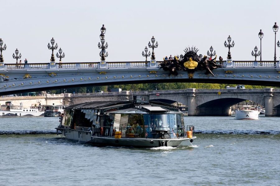 Welcome to Paris Day Trip from London via Train - Paris from the road: Opera House to Arc de Triomphe