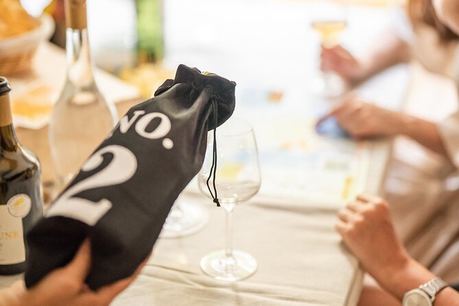 Wine Tasting Class: Tour de France in Nice City Centre - Why the evening schedule works in Nice
