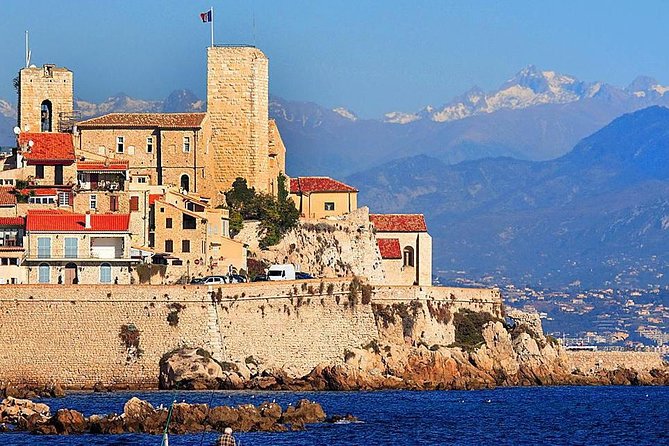 Wine Tasting, Provencal Market, Cannes and St Paul de Vence - St Paul de Vence: the day’s strongest stop