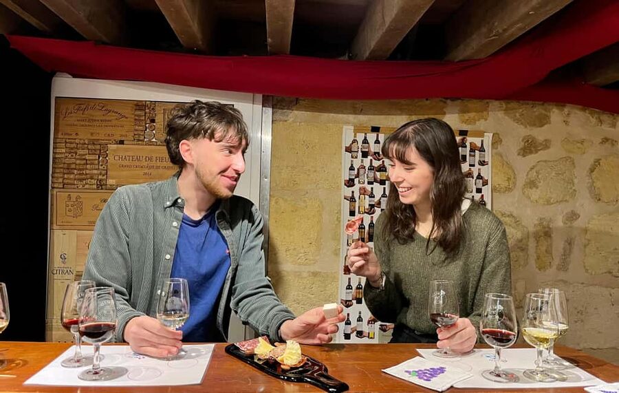 Workshop Bordeaux wine tasting: 4 reds & charcuterie pairing - Charcuterie that teaches you to pair
