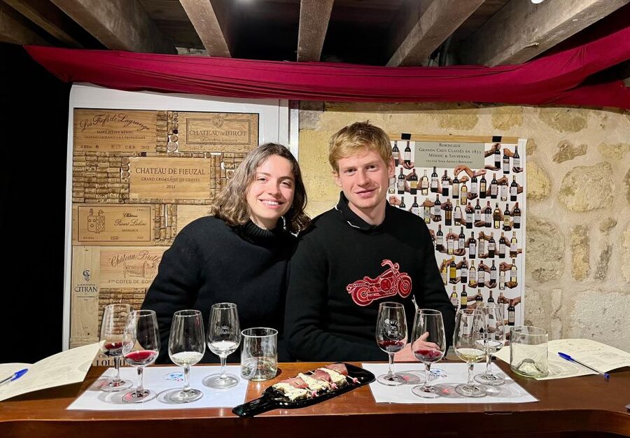Workshop Bordeaux wine tasting: 4 reds & charcuterie pairing - Four Bordeaux reds, each with a job to do