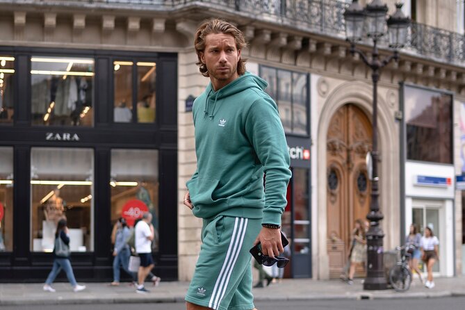 Your best pictures in Paris 1h Private photoshoot - Posing help that keeps the hour moving